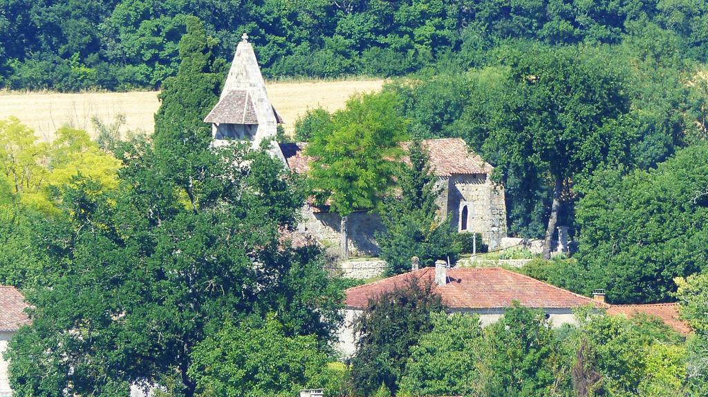 Les Hirondelles Fourcès Exterior foto